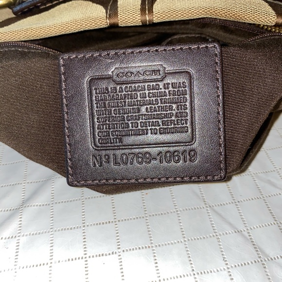 Authentic coach bag (Used) - Picture 3 of 6